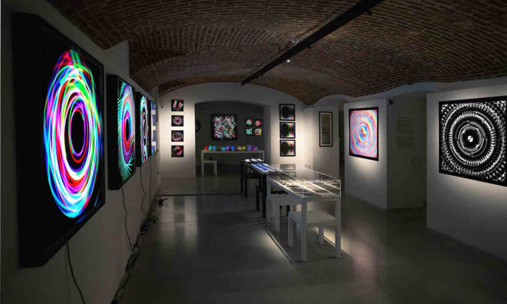 ANTONIO BARRESE: MORFOLOGIE DI LUCE. La mostra alla Fondazione Marcello Morandini di Varese